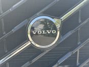 2026 Volvo 860 grill