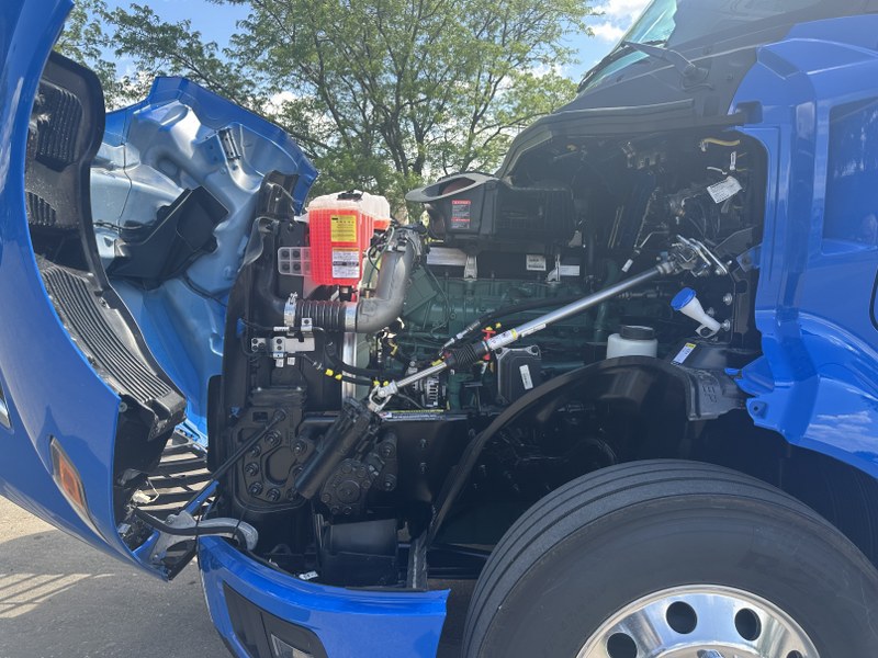 2026 Volvo 860 engine