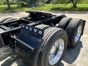 2026 Volvo 860 back wheels