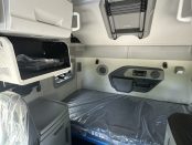 2026 Volvo 860 cab