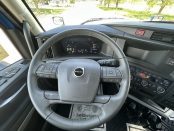 2026 Volvo 860 steering wheel