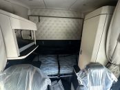 2026 Kenworth T680 EPU cab