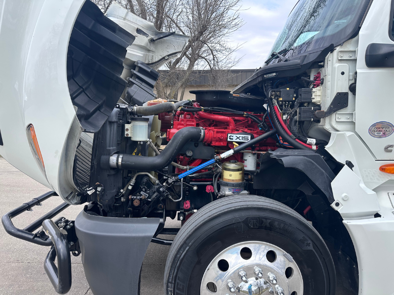 Cummins X15 engine in white 2022 International LT