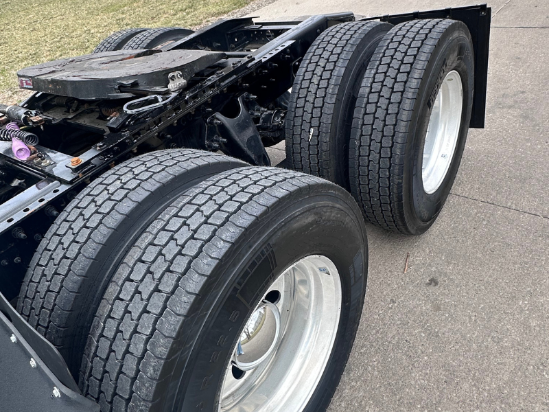 Rear tires of white 2022 International LT