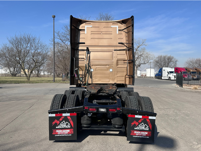 Back of a 2022 Volvo VNL 760