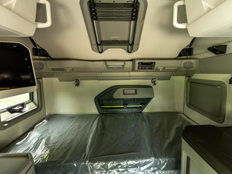 Sleeper area of 2027 Volvo VNL 860