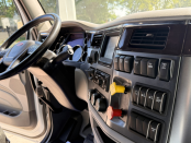 Steering wheel and dashboard of a 2022 Peterbilt 579