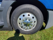 Tires on a 2022 Freightliner Cascadia